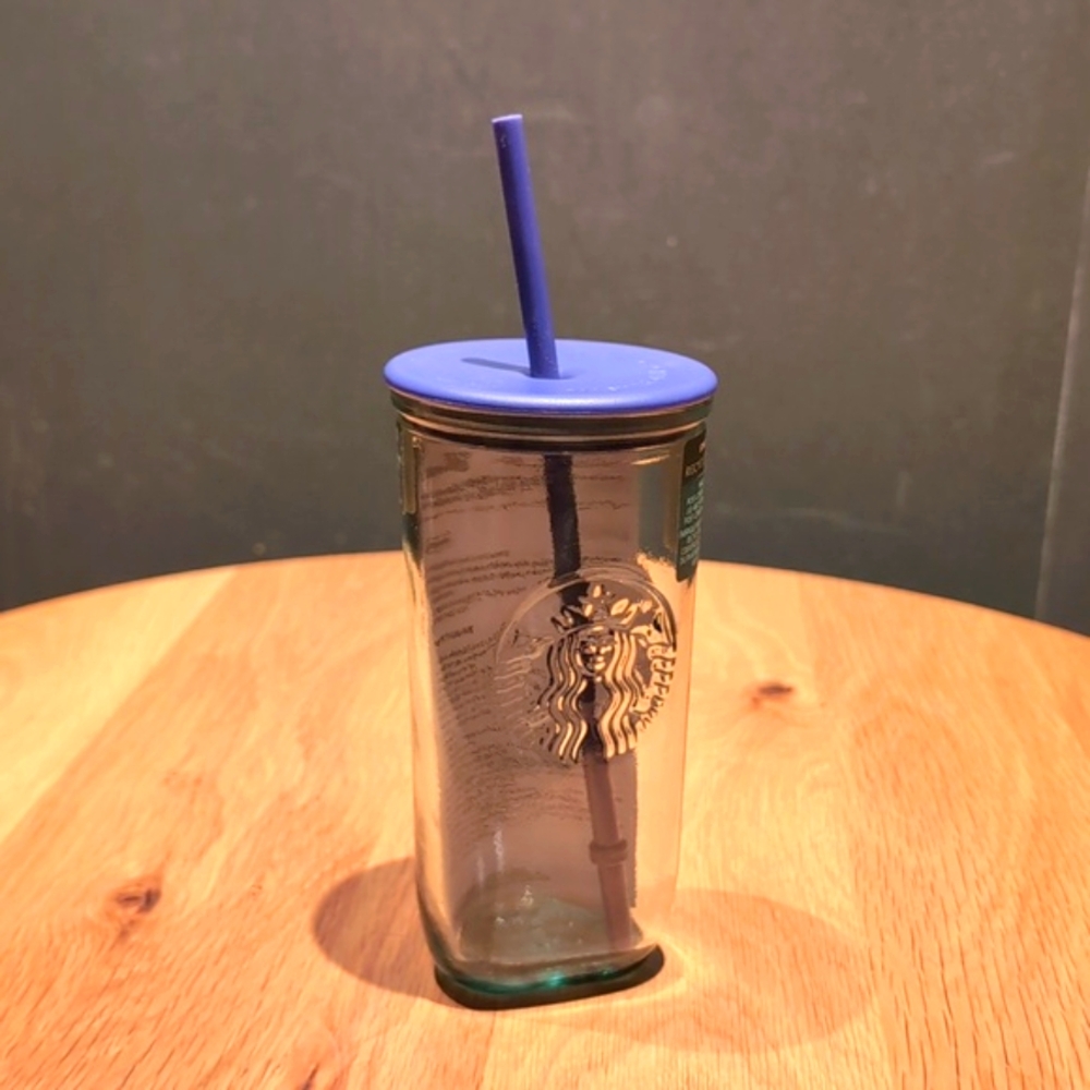 ♻️ Starbucks 2025 Recycled 💜 PURPLE Top Glass Triangle Cold Cup - Picture 2 of 6